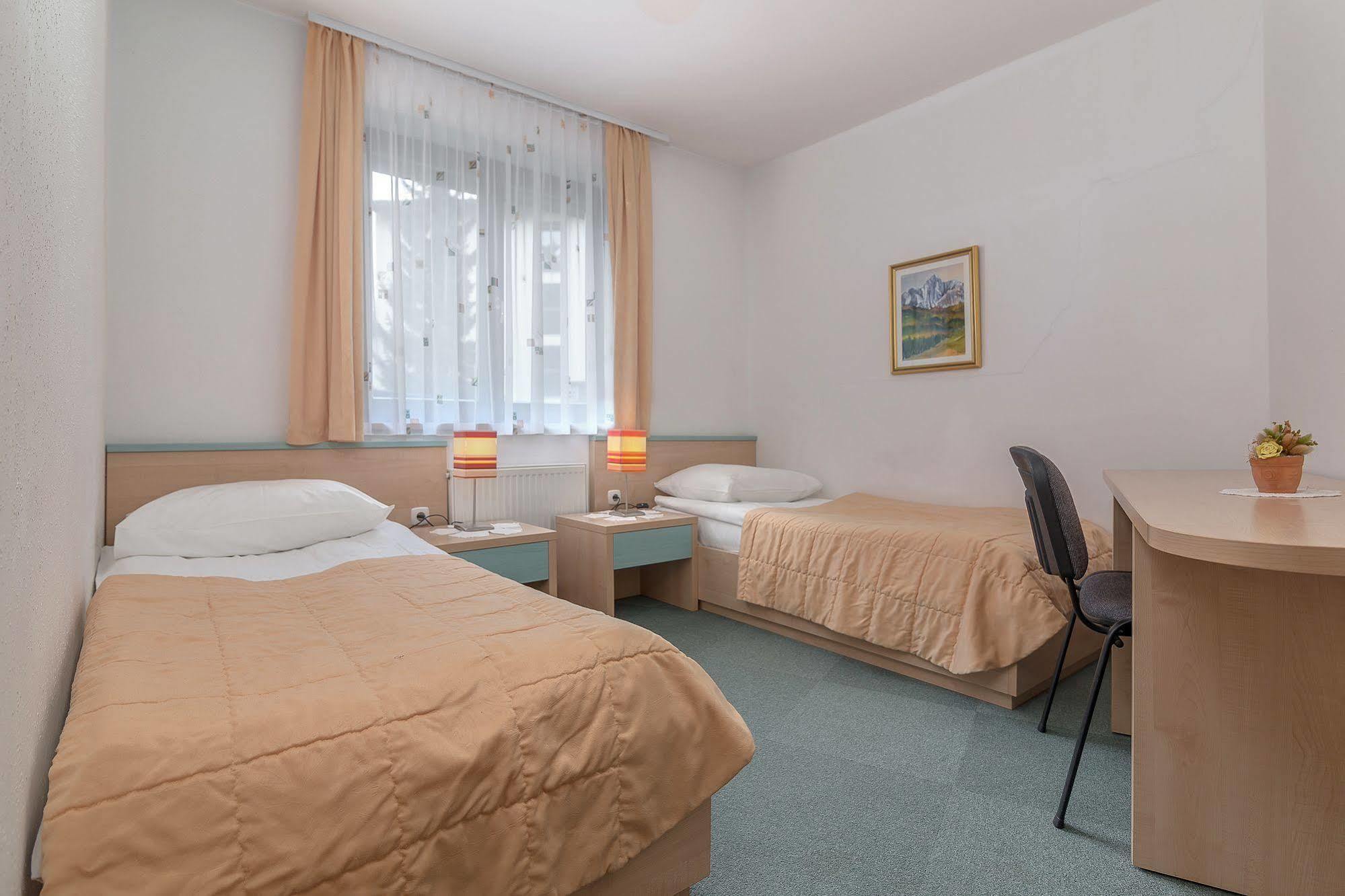 Garni Hotel Miklic Kranjska Gora Exterior foto